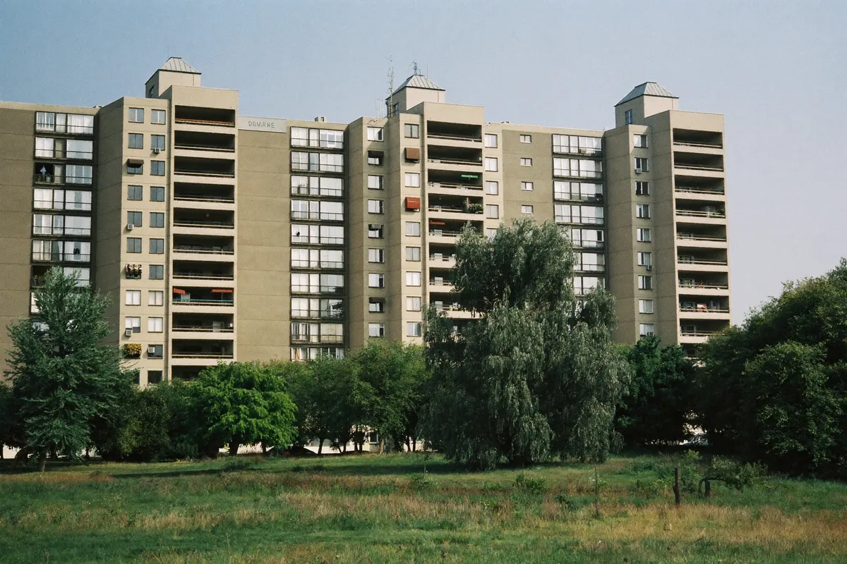 Immeuble des années 1960-1970 à Castres